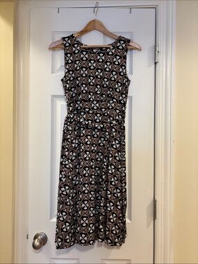 croft & barrow Black and Beige Sleeveless Patterned Midi Dress